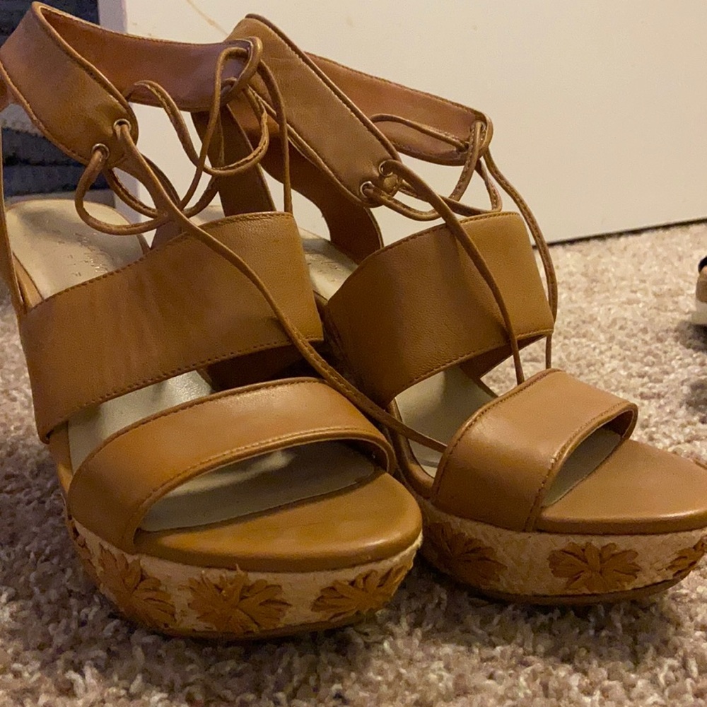 Lord and Taylor Wedges